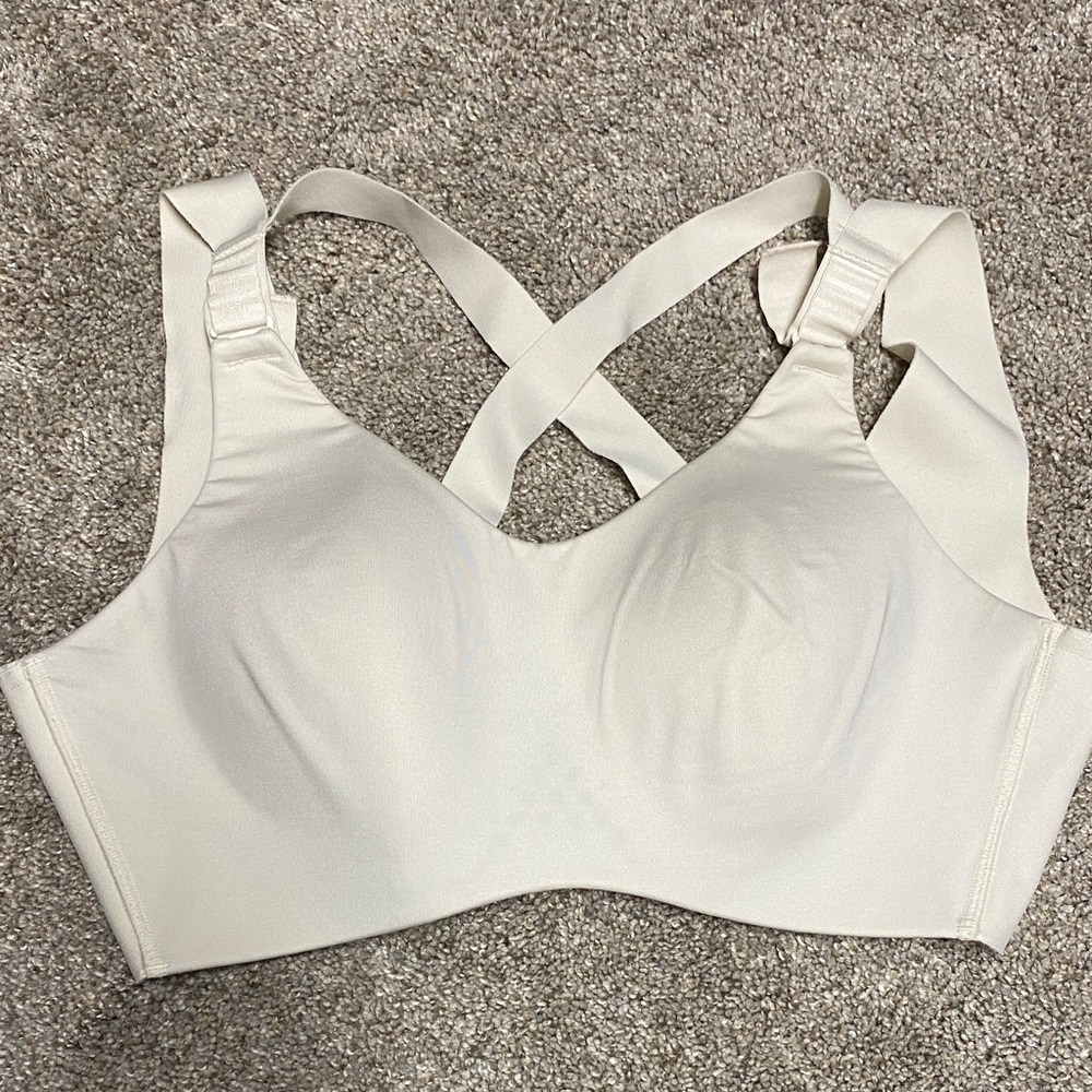 CALIA by Carrie Underwood Cream Cross-Back Bra